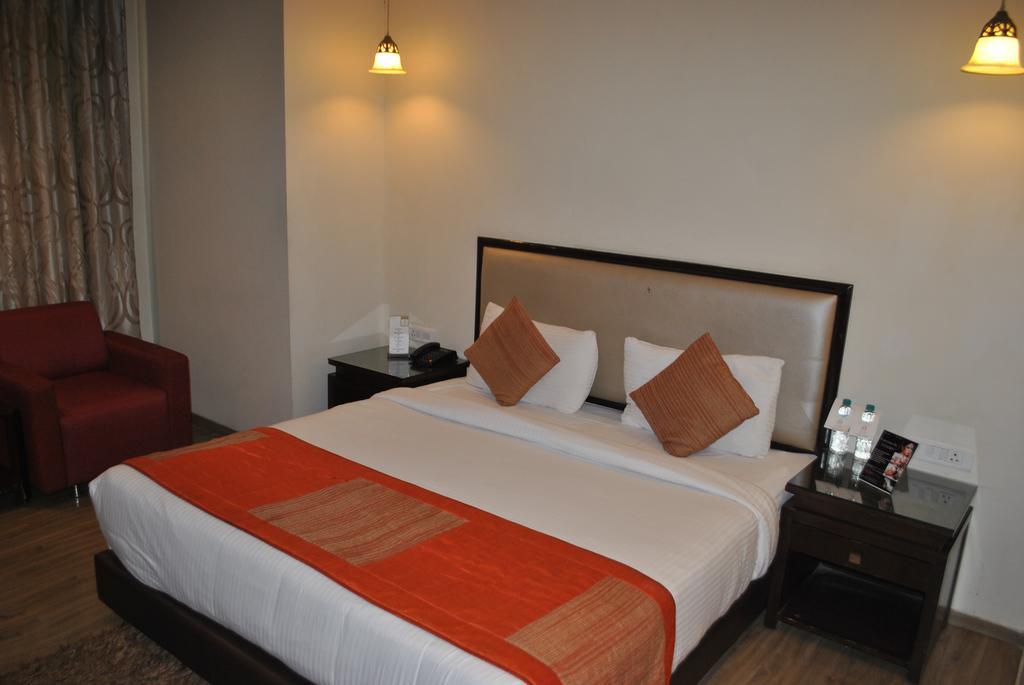Hotel One Earth Avaas Amritsar Exterior foto