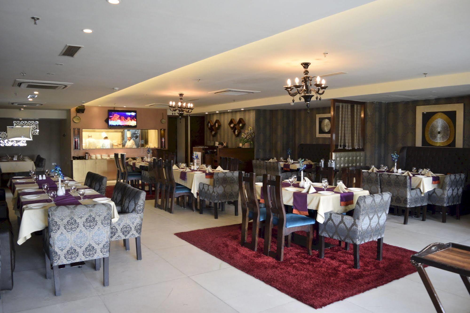 Hotel One Earth Avaas Amritsar Exterior foto