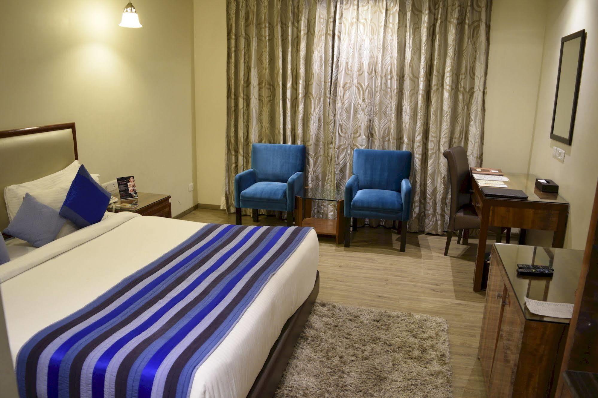 Hotel One Earth Avaas Amritsar Exterior foto